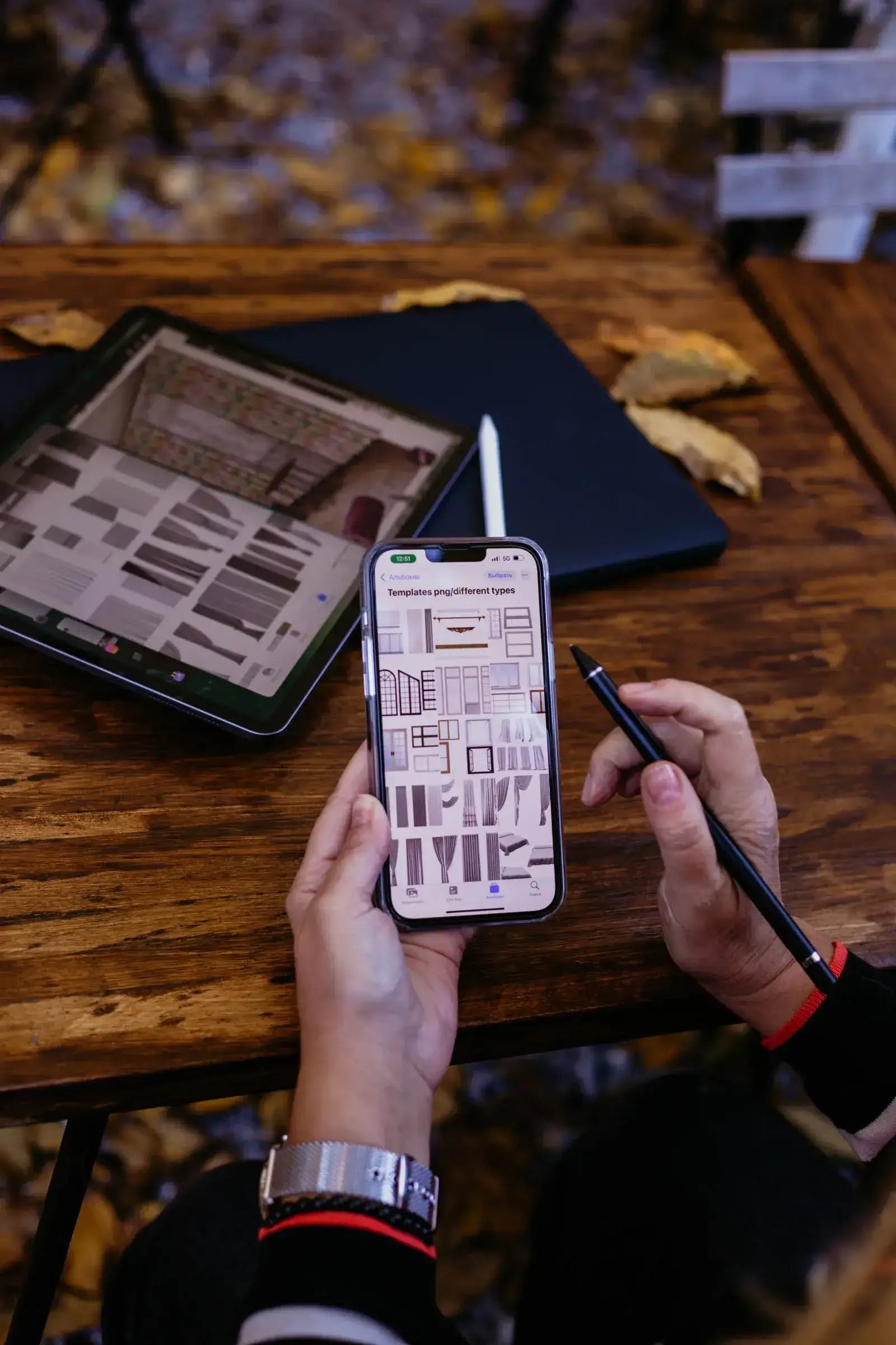 Procreate online courses focused on textile sketch and visualization for interiors