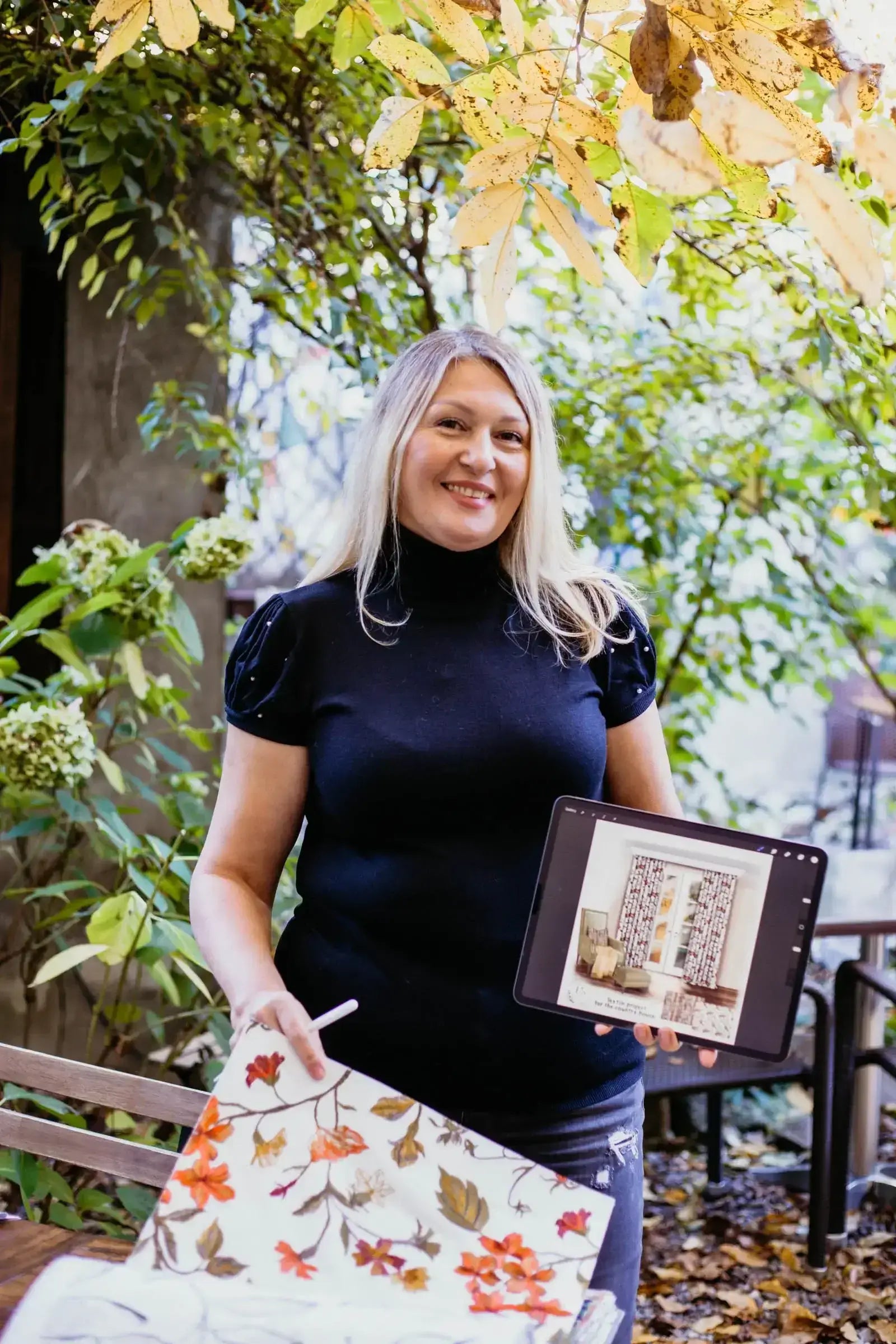 Realistic Curtain Design Visualization: How to Use Blend Modes - TheDigitalStore