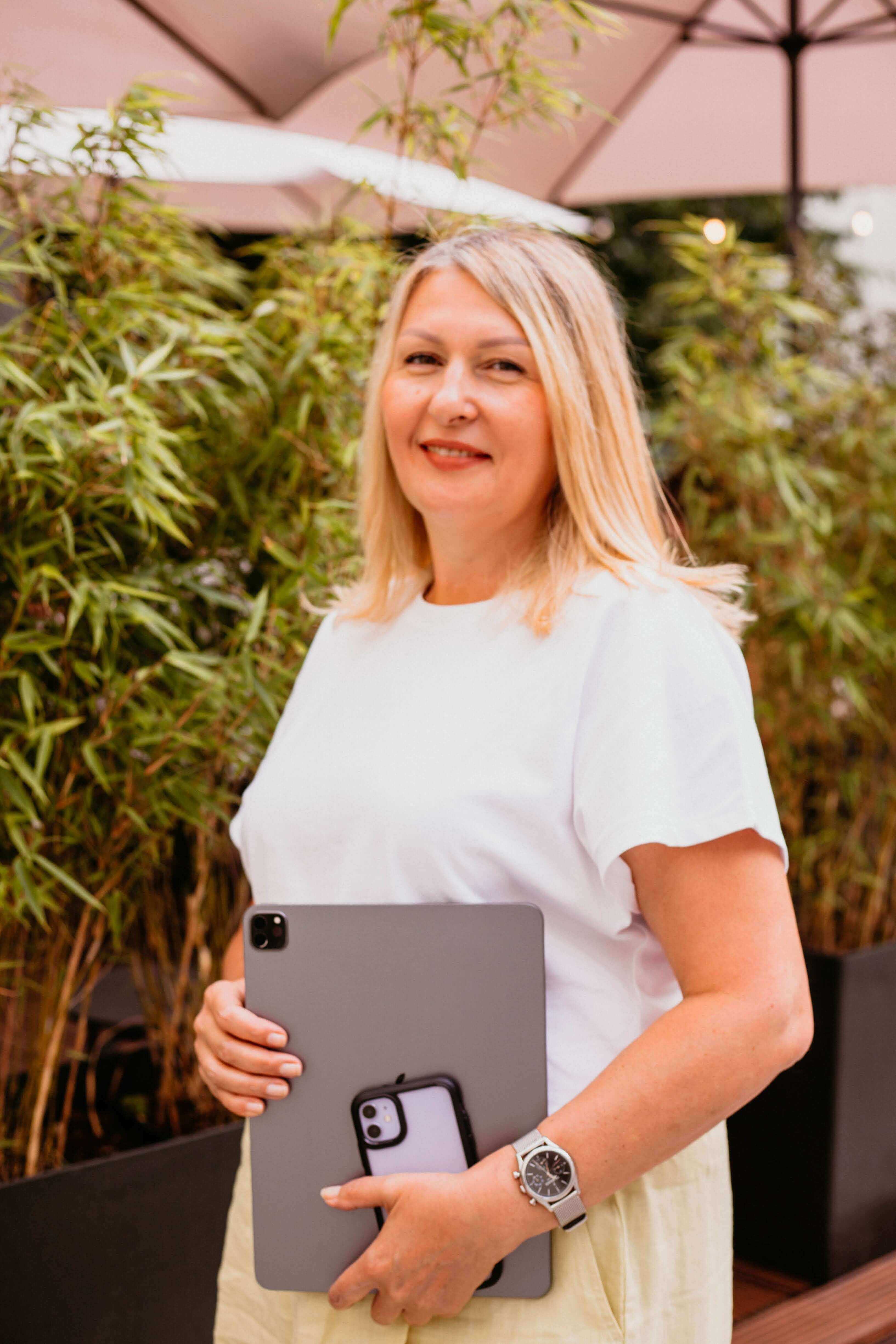 My 20-Minute Curtain Visualization Workflow